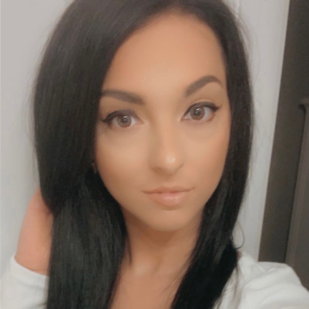 Meet your Posher, Kaleigh